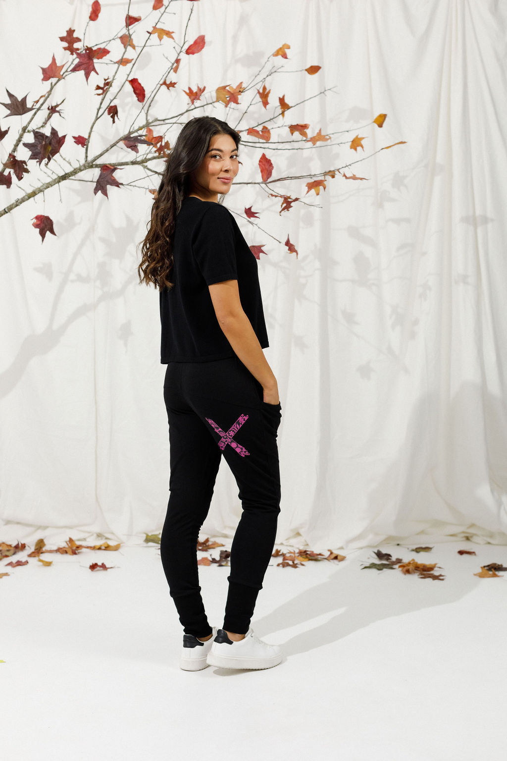 Apartment Pants Winter Weight Black With Orchid Damask X