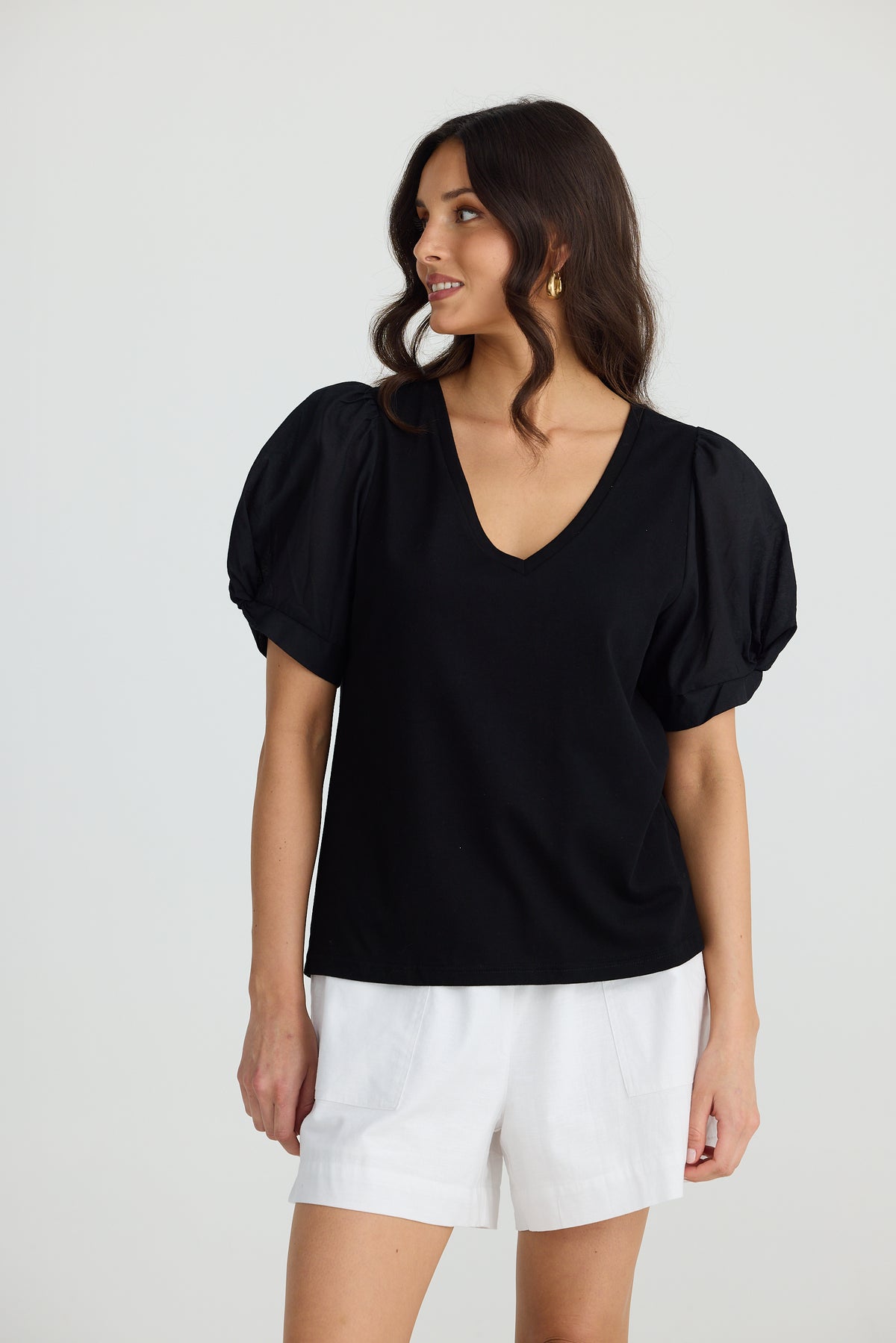 Abigail V Neck Tee Black