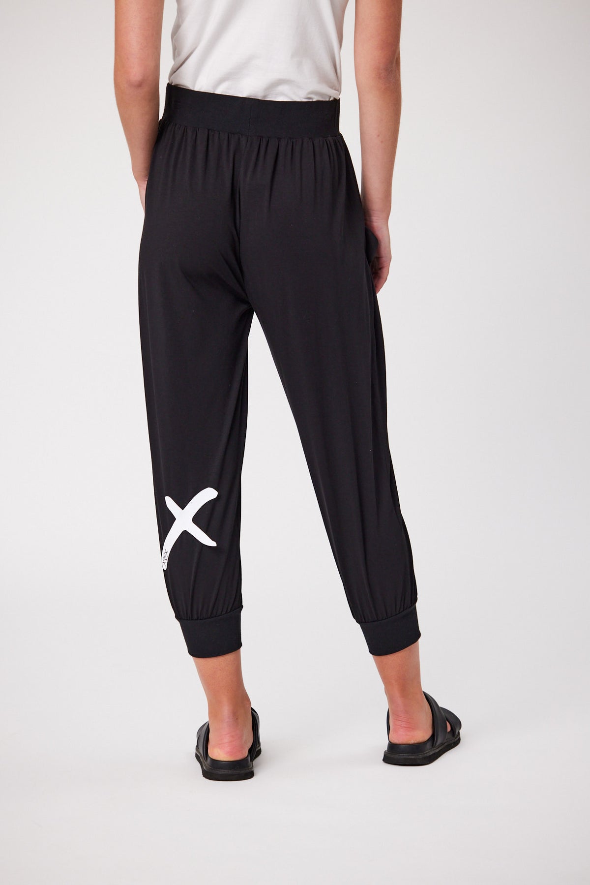 Signature Print Fresco Pant Black White Cross