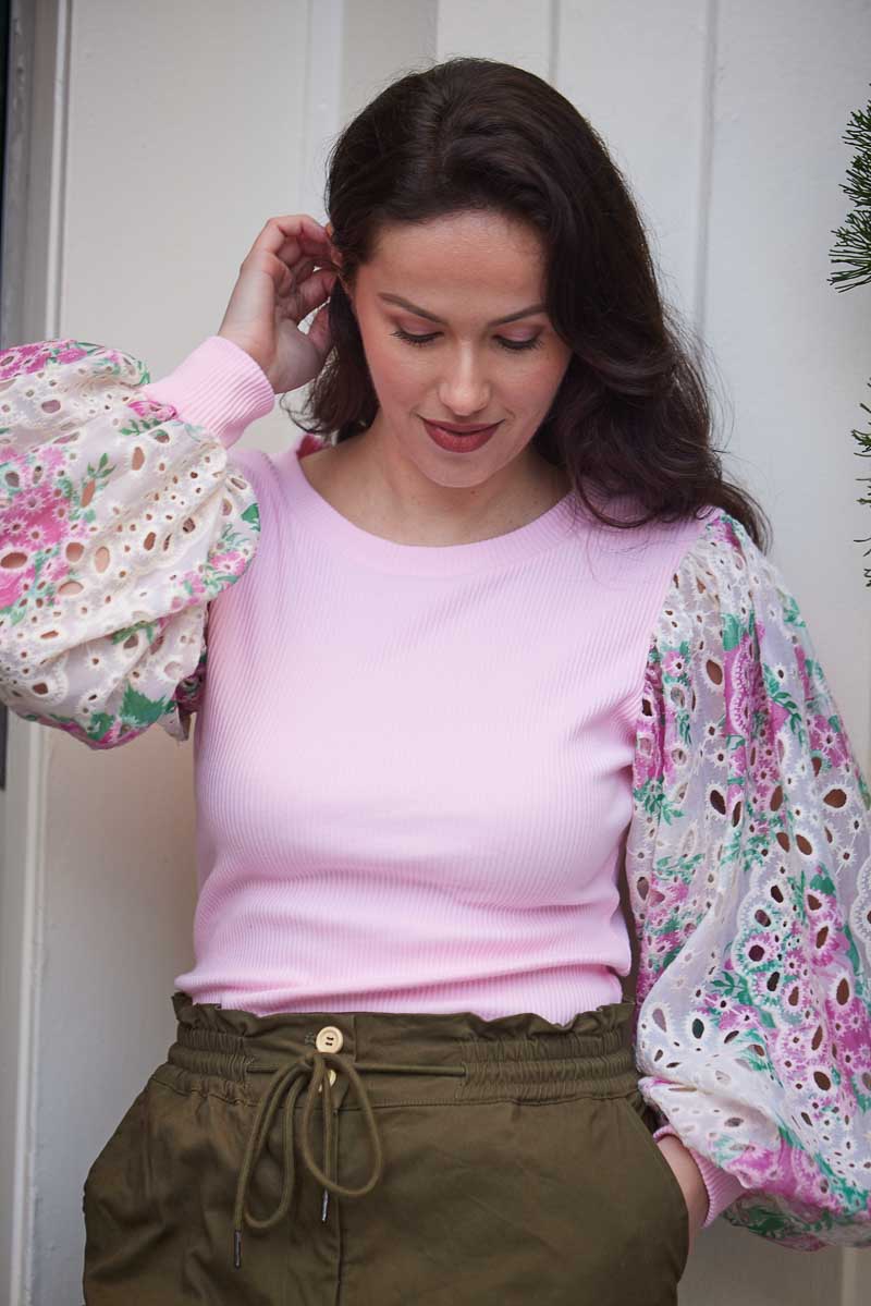 Caynenne Top Pink Floral