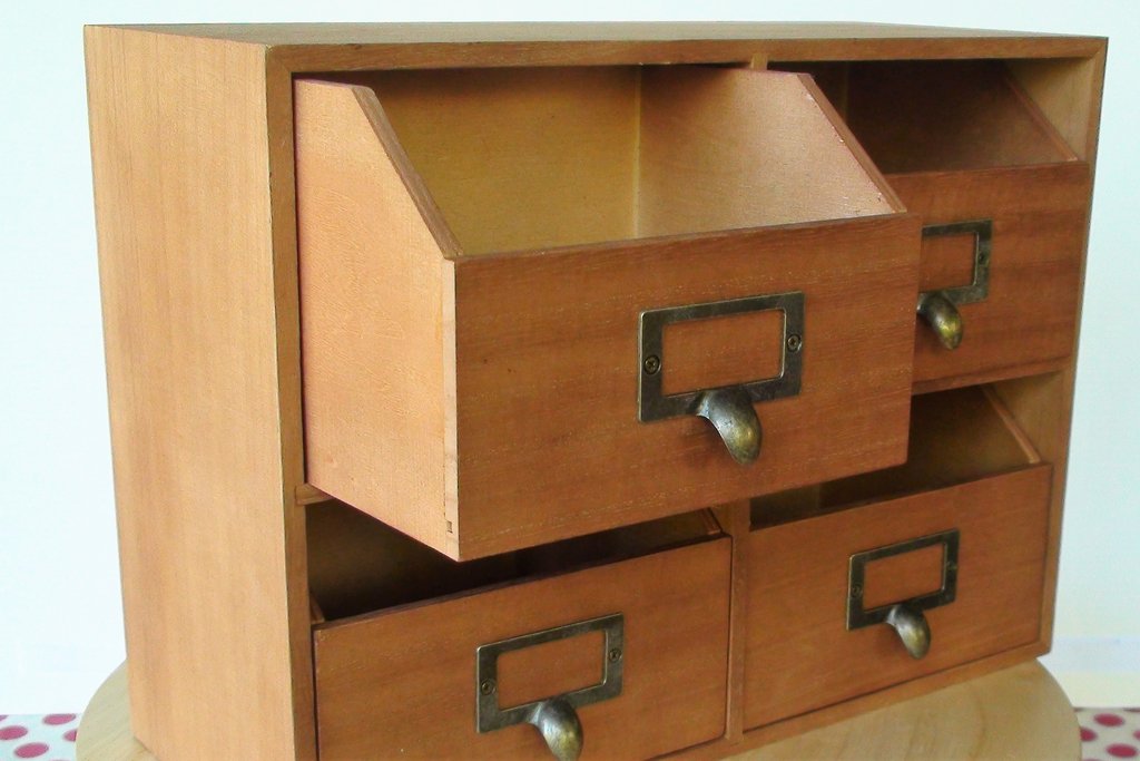 Storage 4 Drawers