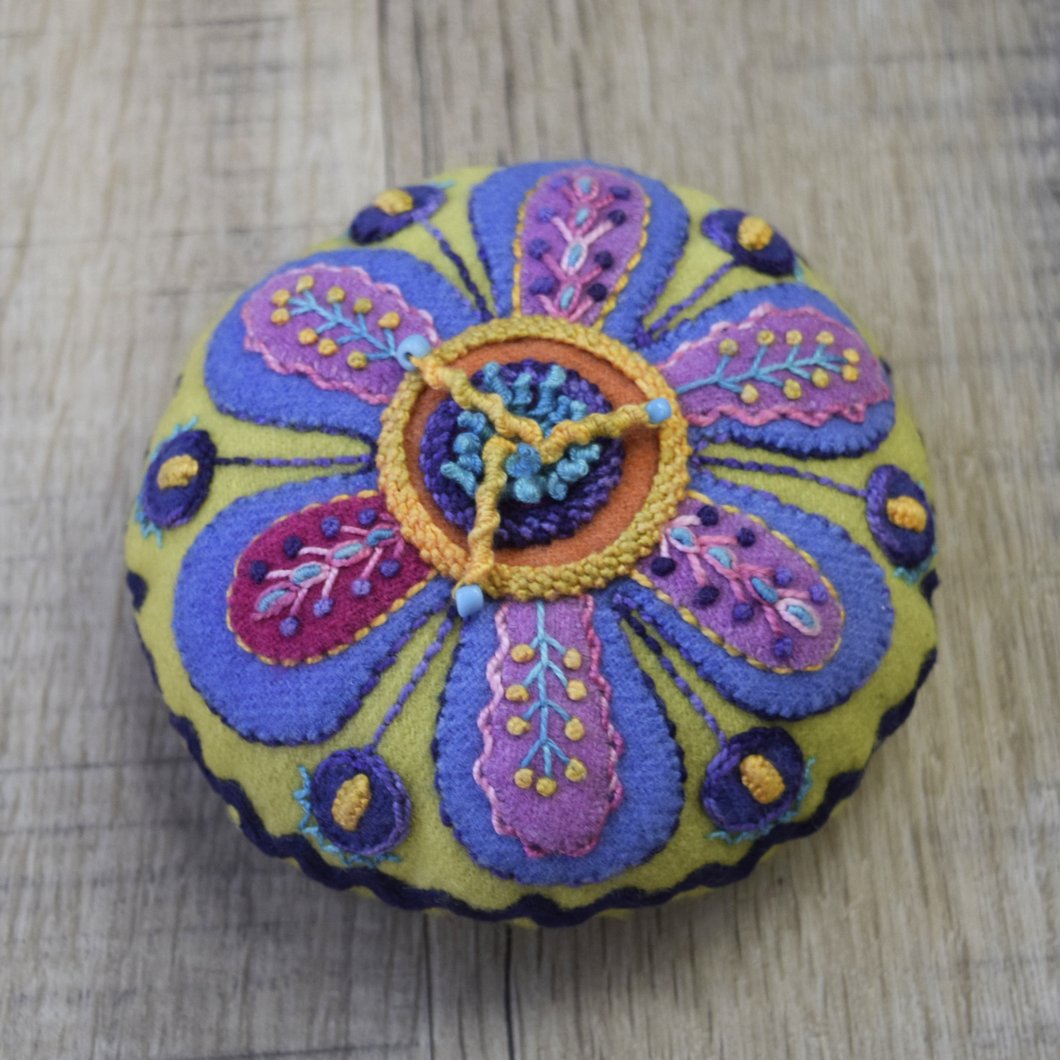 Flower Pincushion KIT