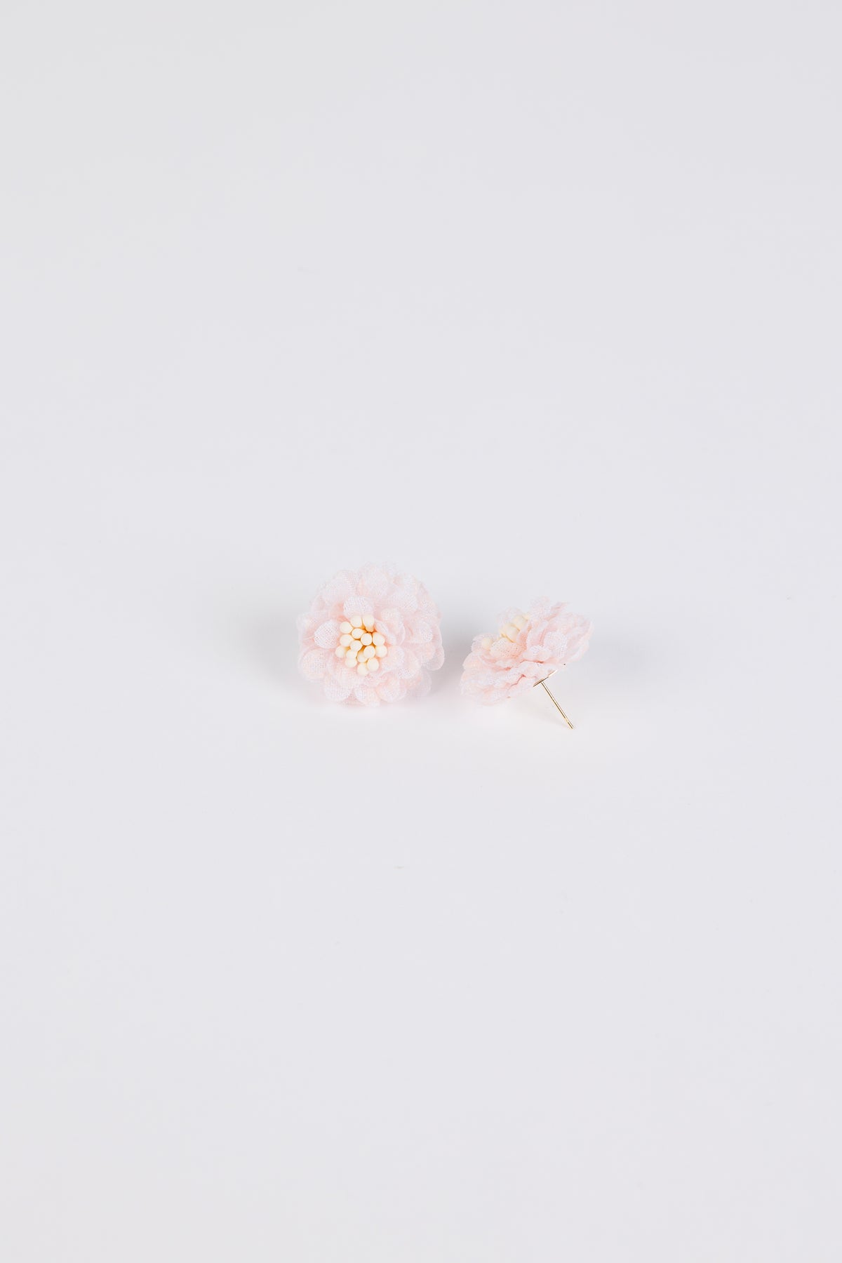 Dhalia Earrings White Pink