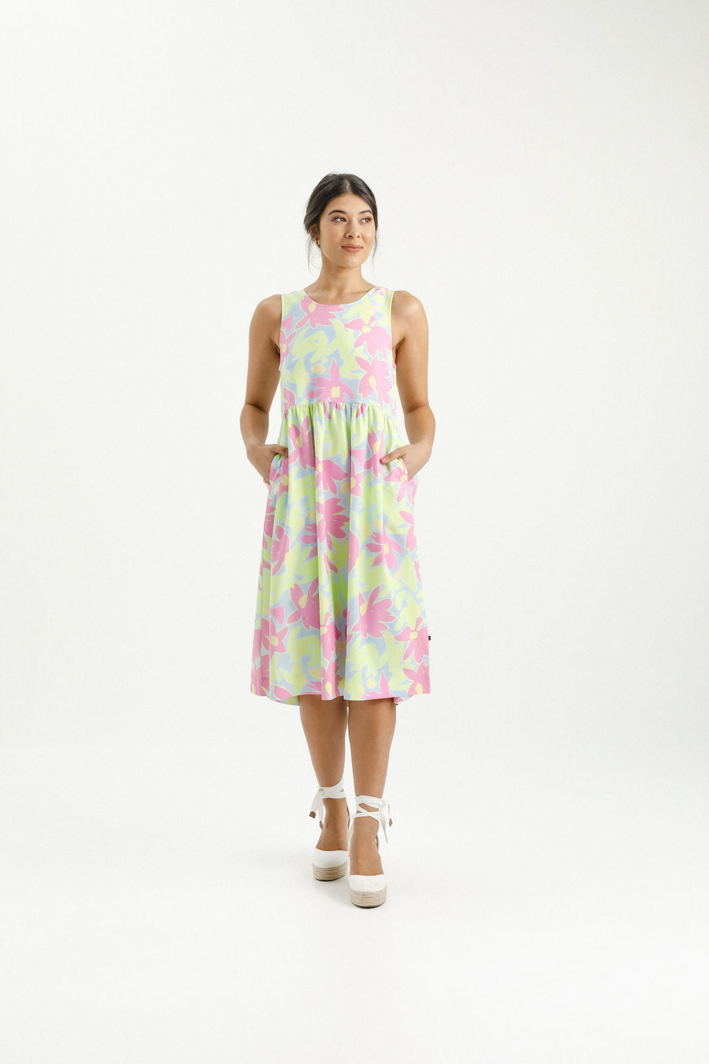 Vita Dress Lime Daisies