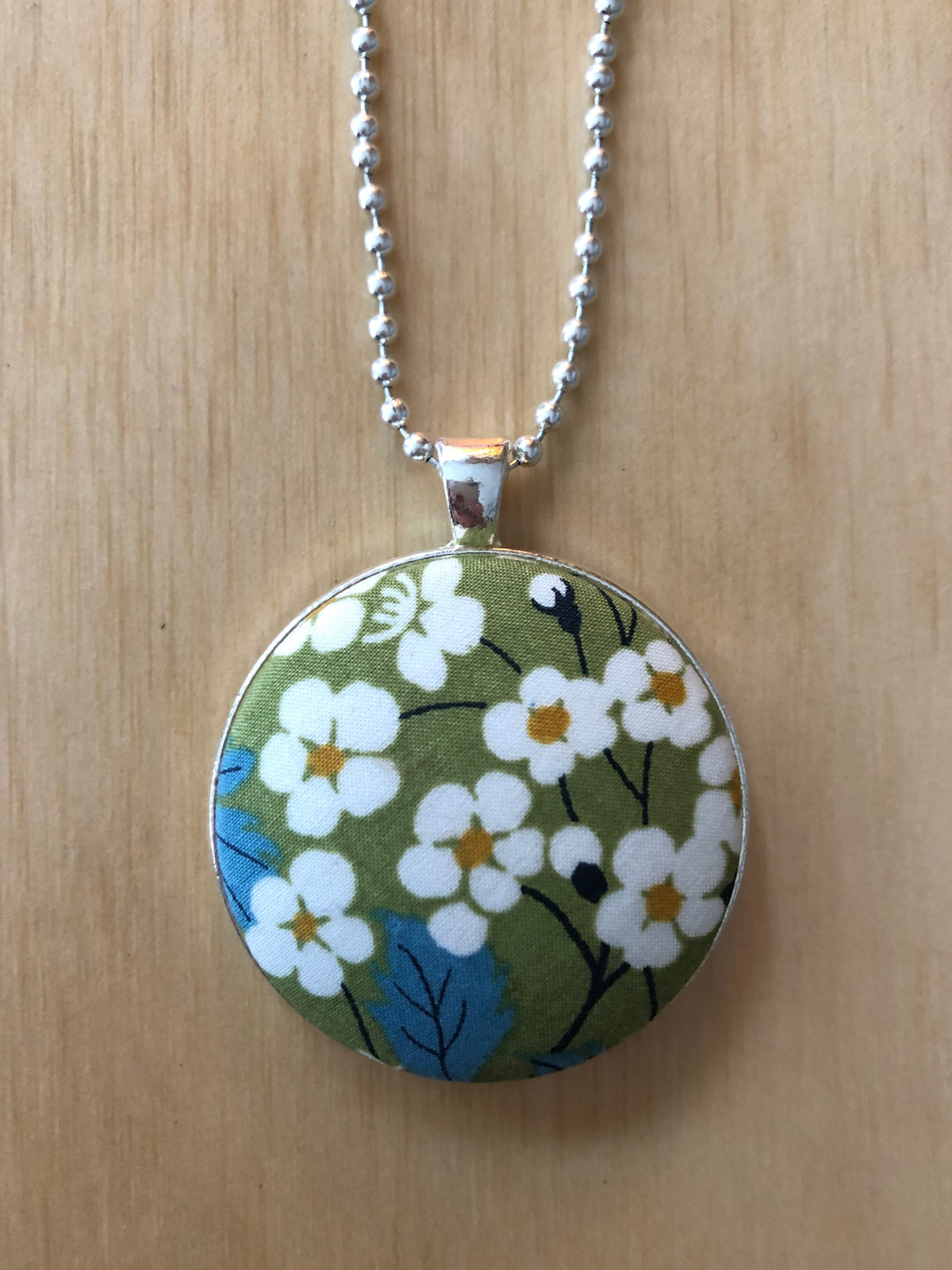 Green Floral Necklace