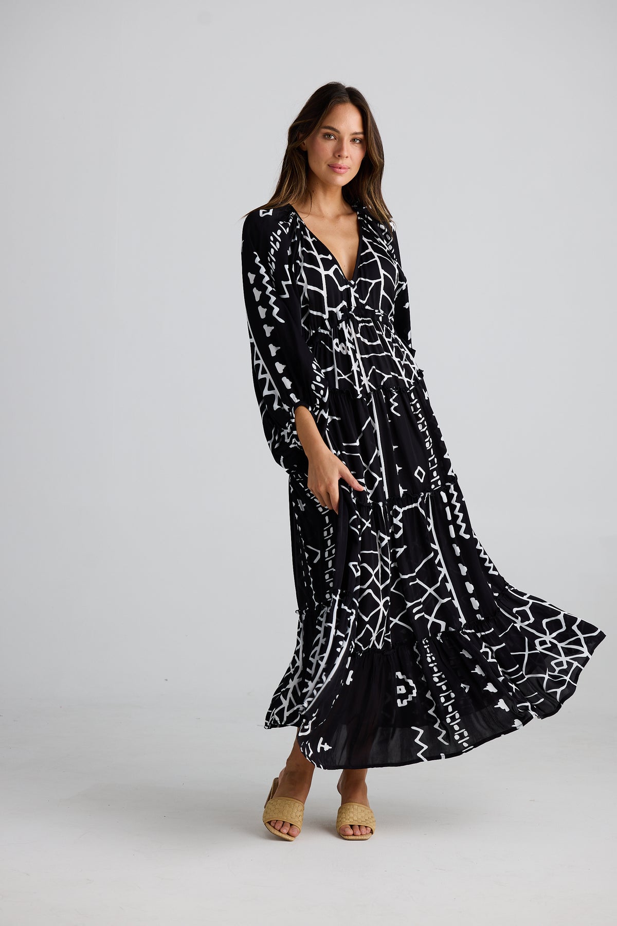 Wing And Prayer Maxi Black Indus