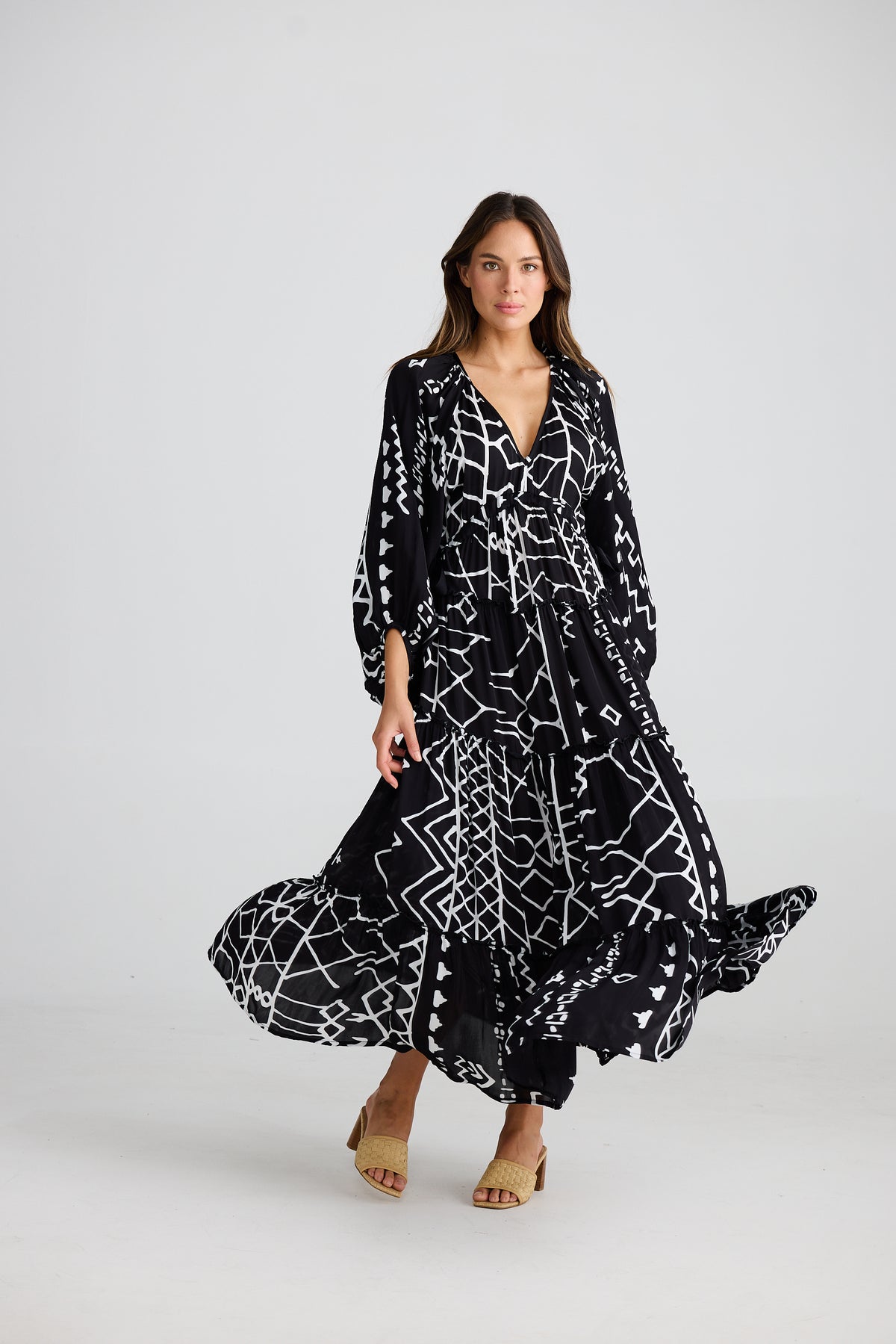 Wing And Prayer Maxi Black Indus