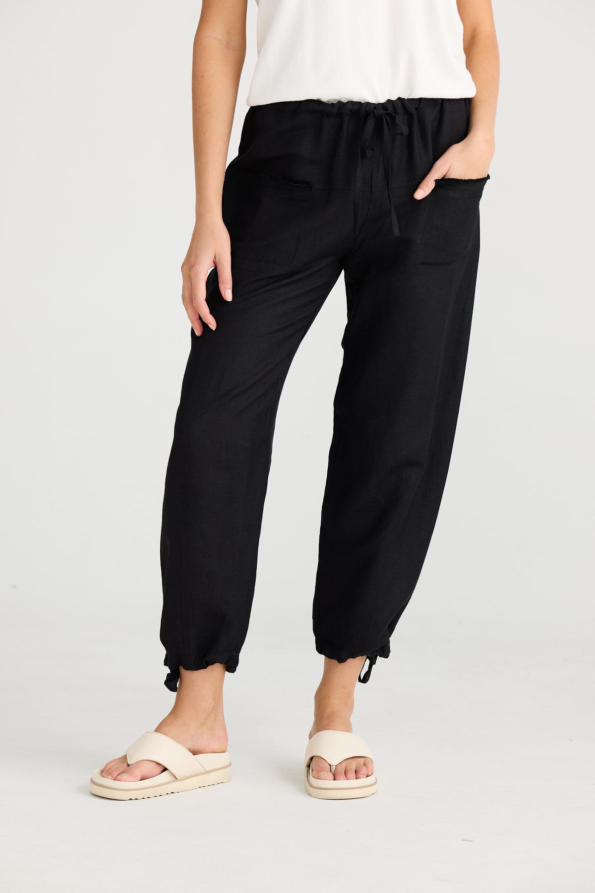 Amazon Pant Black Linen