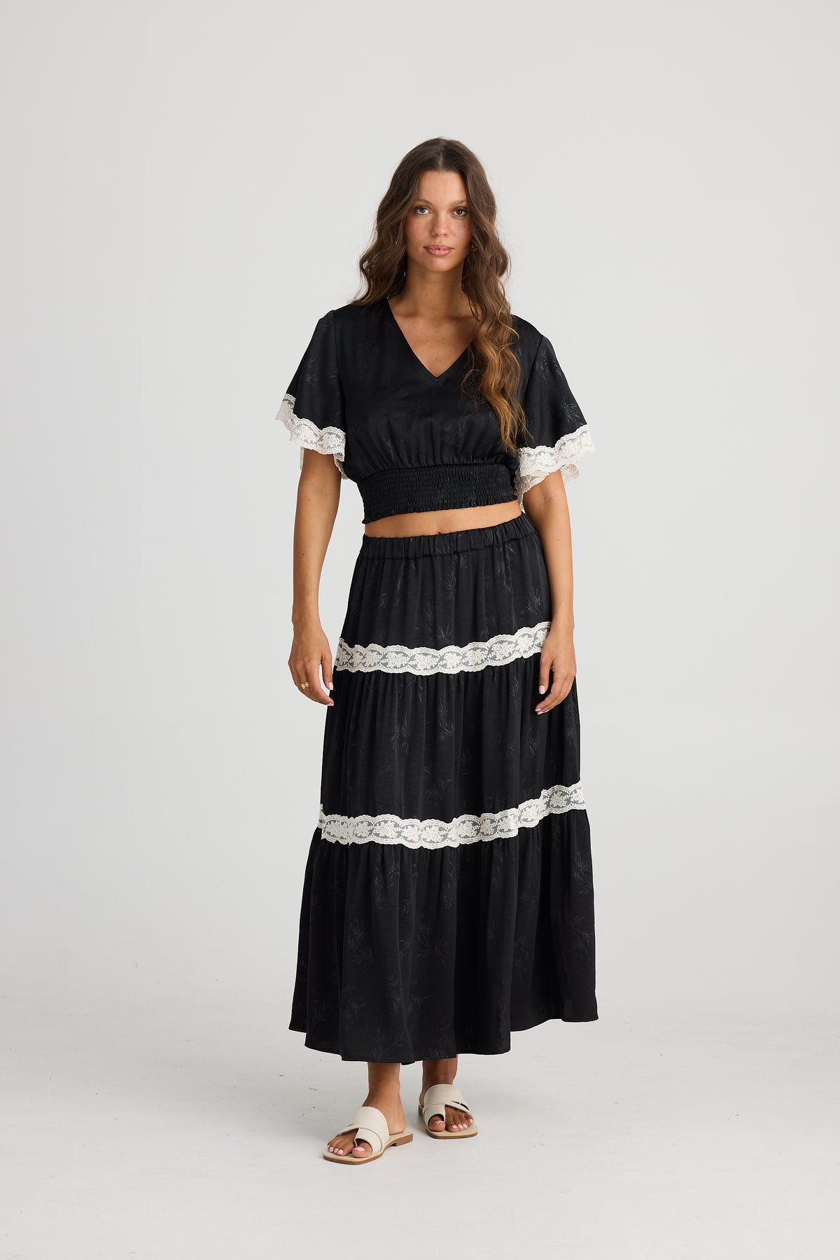 Emery Skirt Black Jacquard