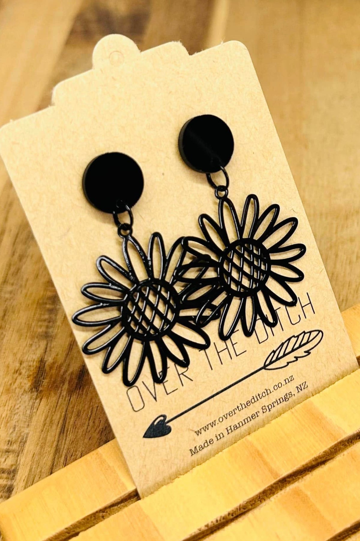 Black Daisy Dangles