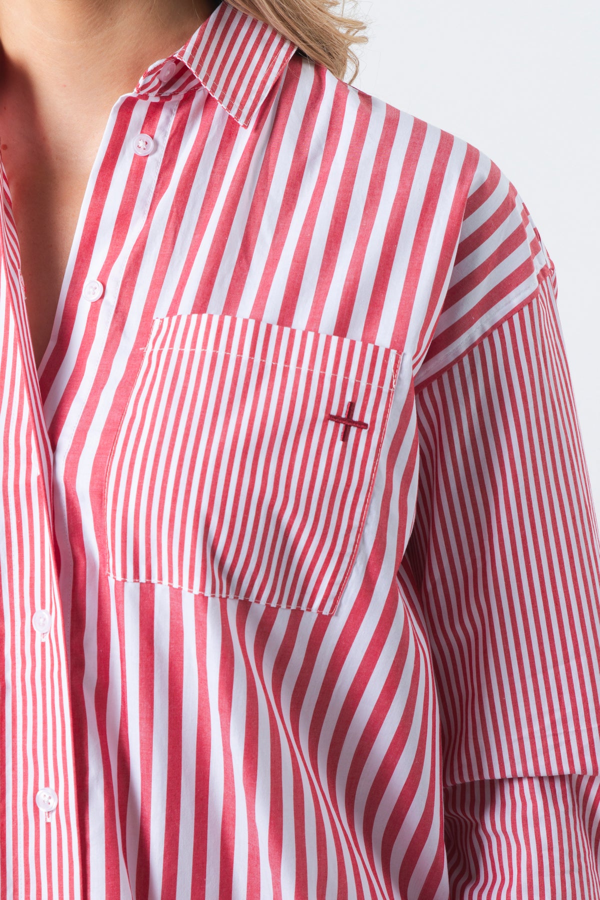 Essentials Shirt Ruby Stripes