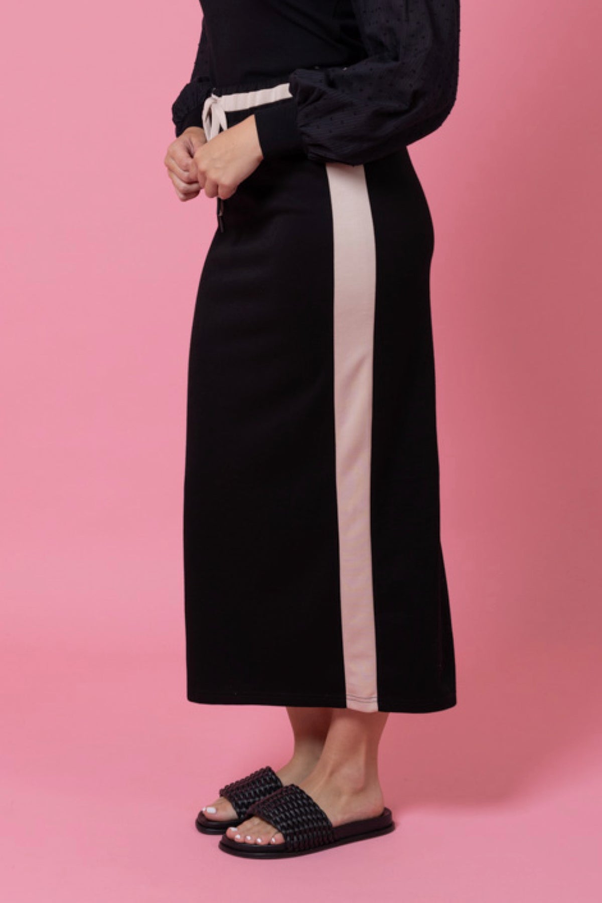 Mattie Sweater Skirt Black