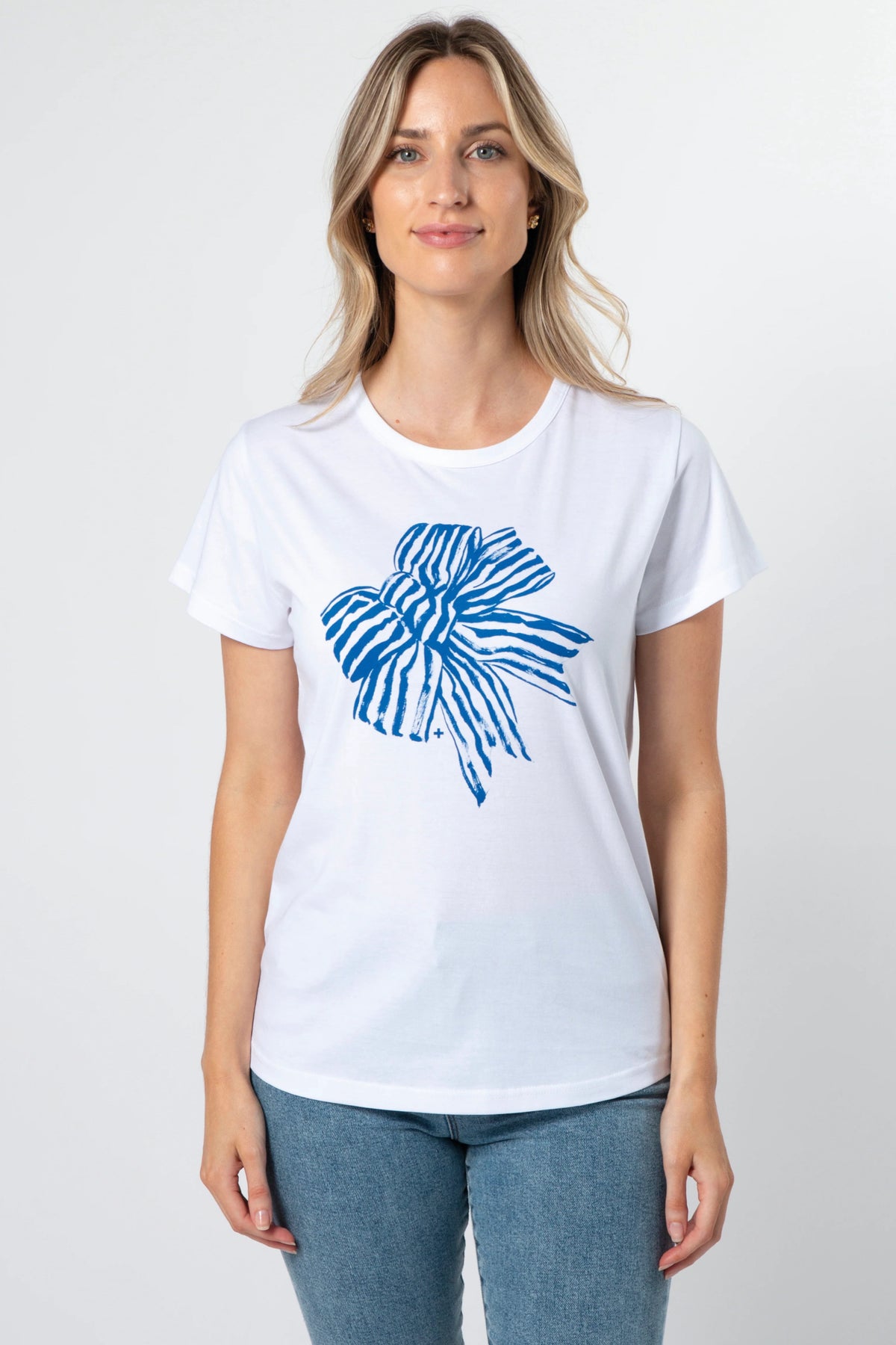 T-Shirt White Bowtiful Blue