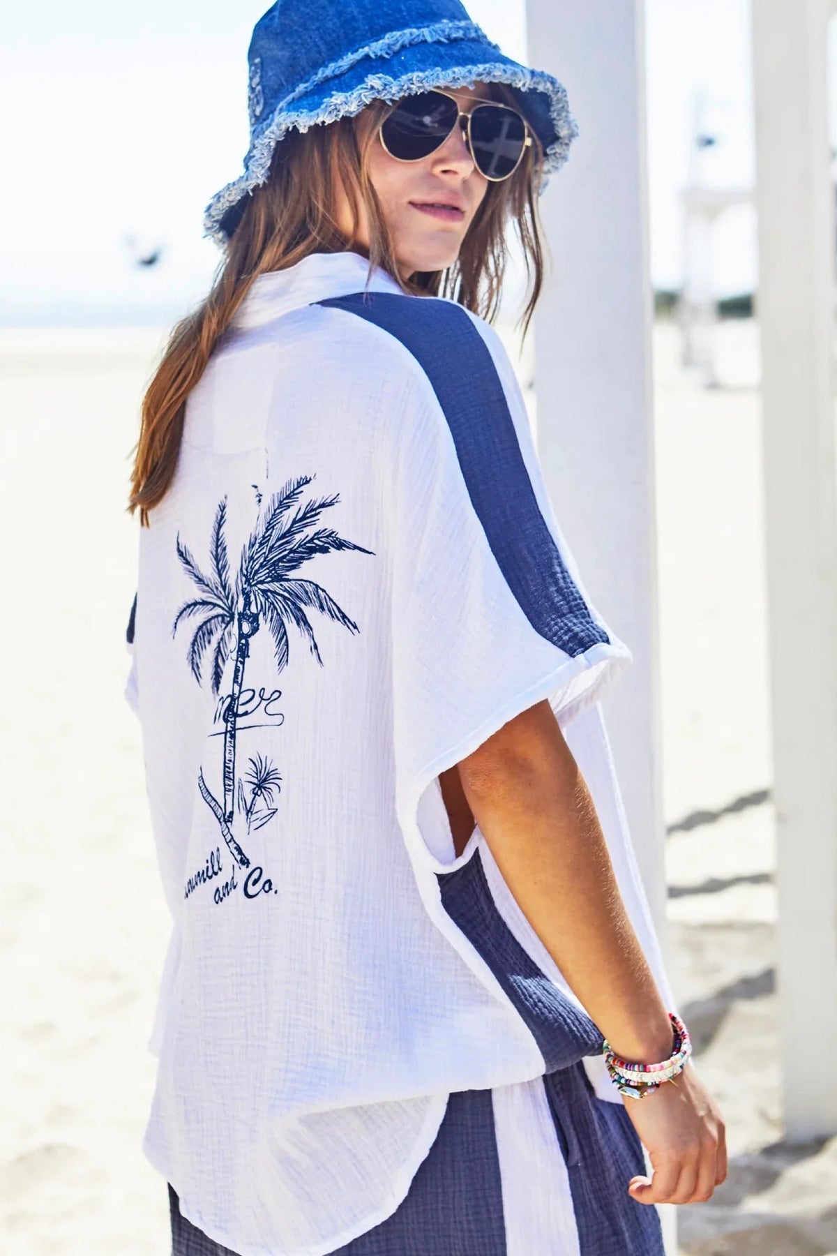 Resort Beach Shirt White Navy - PREORDER DELIVERY END NOVEMBER