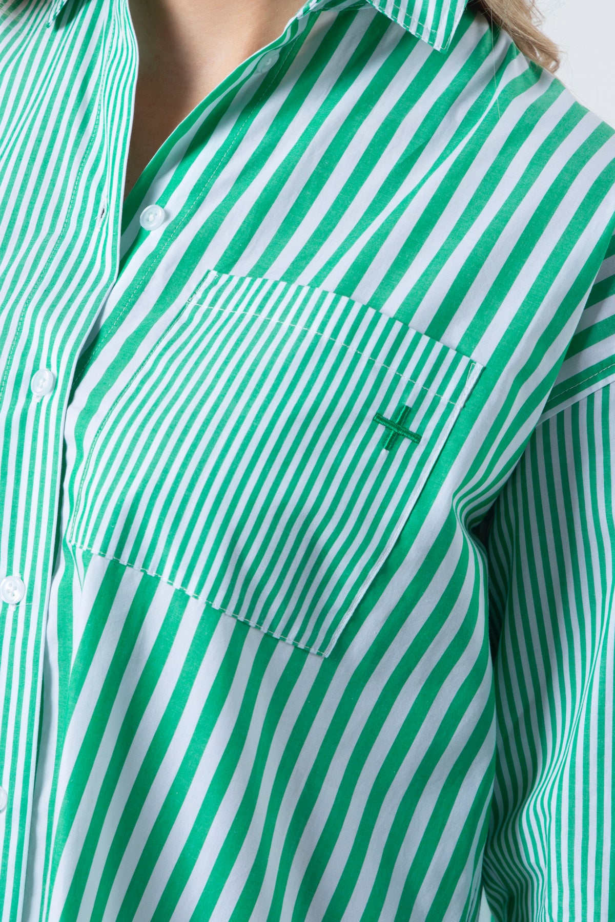 Essentials Shirt Emerald