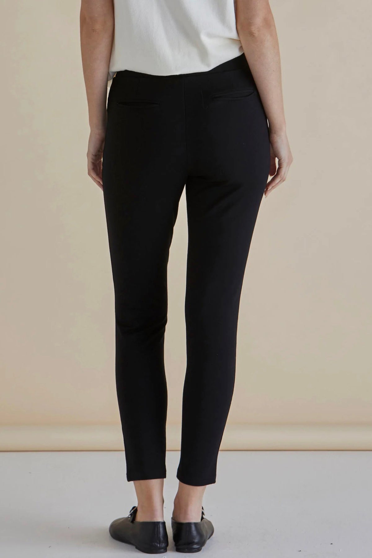 Gwen Ponte Legging Black